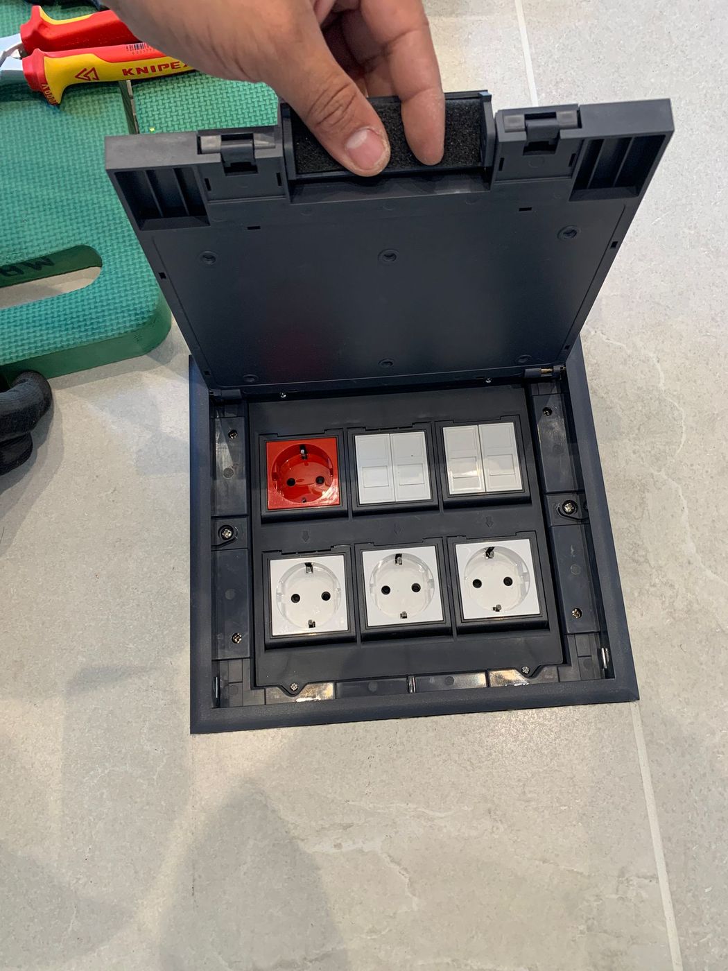 Mise en Conformité réalisé par JR Électricien — photo 03